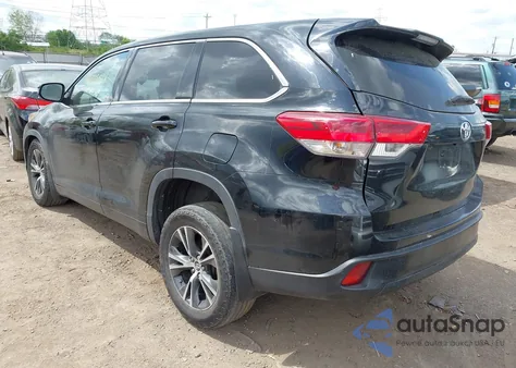 2018 Toyota Highlander Le z USA, uszkodzony, nr VIN 5TDBZRFH2JS904477